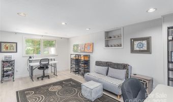 25 Brookcliff Dr, Asheville, NC 28804