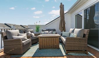 2949 Aughton Rd, Ann Arbor, MI 48105