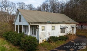 141 Burleson Dr, Bakersville, NC 28705