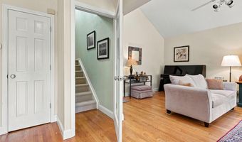 2365 Juniper Ave, Boulder, CO 80304