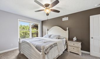 108 Farrar Dr, Aurora, IN 47001