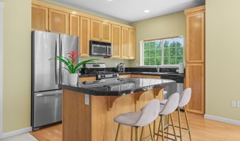 1120 SW 170TH Ave 201, Beaverton, OR 97003