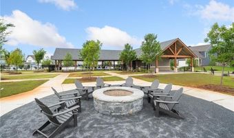 700 Payton Ln, Acworth, GA 30102