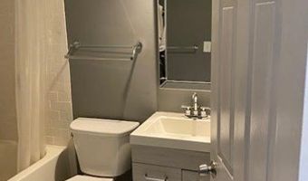 121 Salem 2C, Boston, MA 02113