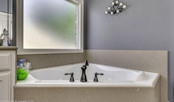 113 Turtle Ridge Dr, Brandon, MS 39047