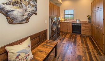 390 Hayrake Ln, Bozeman, MT 59715