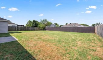 806 Summitchase Rd, Bentonville, AR 72712