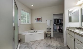 5 Vencedor Way, Hot Springs Village, AR 71909