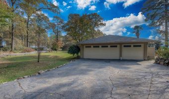 176 Madonna Dr, Benton, LA 71006