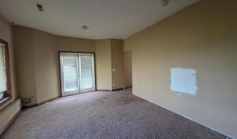 10187 Cherokee Ln, Aurora, IN 47001