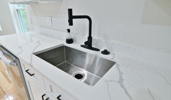 1034 GREENVIEW, Basye, VA 22810