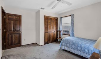 212 Cypress Dr, Bayville, NJ 08721