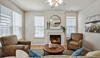 2000 Silky Dogwood Trail Trl, Apex, NC 27502