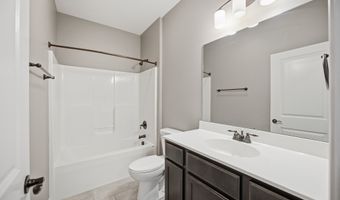 2420 3rd Ave SE, Altoona, IA 50009