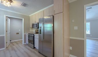 206 Riverchase Dr, Bainbridge, GA 39819