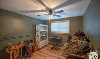 33 Crazy Bear Trl, Absarokee, MT 59001