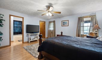 215 Erwin Rd, Adairsville, GA 30103