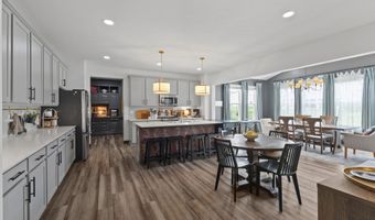 4252 Lauder Rd, Bargersville, IN 46106