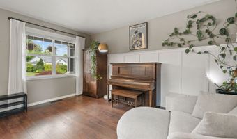 2011 N ALBANY Rd, Albany, OR 97321