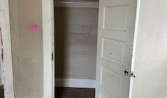 564 Euclid Ave, Akron, OH 44307