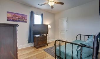 1913 MEHLE St, Arabi, LA 70032
