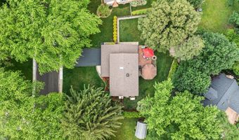 1738 E JONQUIL Ter, Arlington Heights, IL 60004