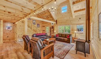 92 Joyce Dr, Carroll, NH 03595