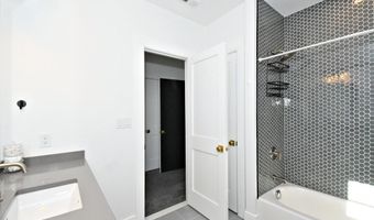 10 RICHARDS Way, Ambler, PA 19002