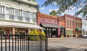 115 S Main St, Adairsville, GA 30103