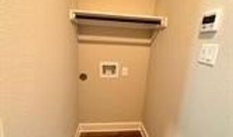 910 Emerson Dr, Anna, TX 75409