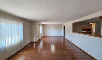 1604 LOS ARBOLES Ave NW, Albuquerque, NM 87107
