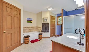 42 Lee Dr, Albion, ME 04910