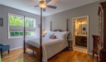 170 Providence Pike 64, North Smithfield, RI 02896