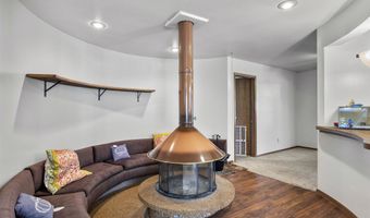 2605 W 8TH St, Appleton, WI 54911