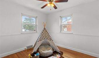 9204 Kit Dr, Affton, MO 63123