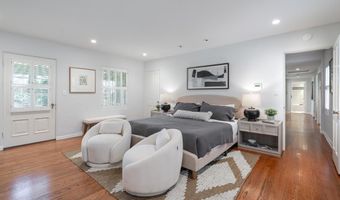 2051 Mendocino Ln, Altadena, CA 91001