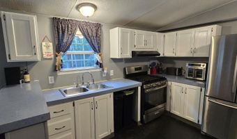 688 Bridgton Rd, Sweden, ME 04040