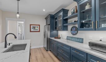 9410 Sanborn Ave SE, Alto, MI 49302