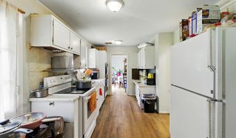 4108 WYNNWOOD Dr, Annandale, VA 22003