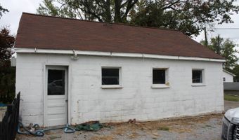 226 W. Terminal St, Albion, IL 62806