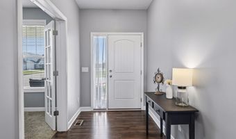15711 Fair Hill Way, Apple Valley, MN 55124