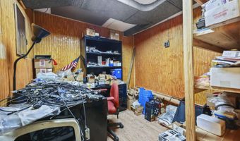 11 Leesville Ave, Avenel, NJ 07001