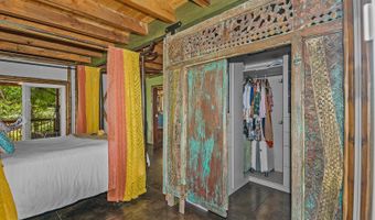 75-5944 Kakalina St, Kailua Kona, HI 96740