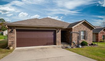 1832 Milburn Dr, Benton, AR 72015