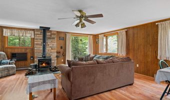 70 Meredith Ln, Barnstead, NH 03225