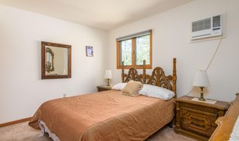 143 Longfellow Cir, Albrightsville, PA 18210