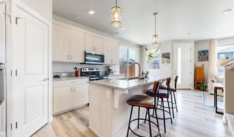 228 E 4th St, Berthoud, CO 80513