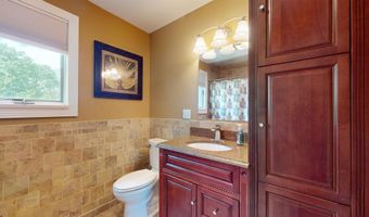 38 Ward Ave, Audubon, NJ 08106