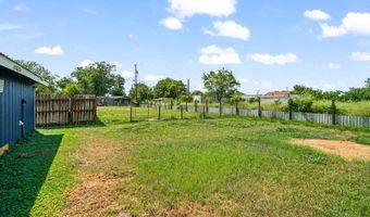 1114 Hough, Adkins, TX 78101