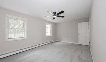 29 Glen Ridge Rd, Raymond, NH 03077